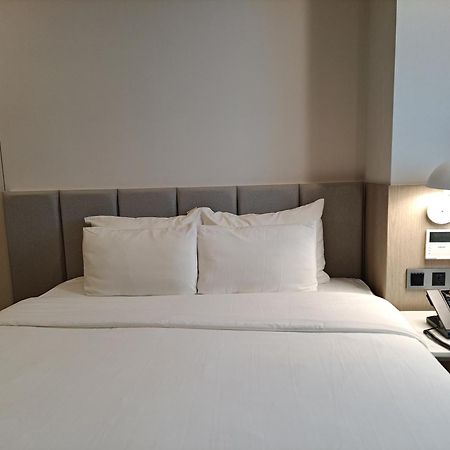 Ocean The Point Hotel Пусан Экстерьер фото