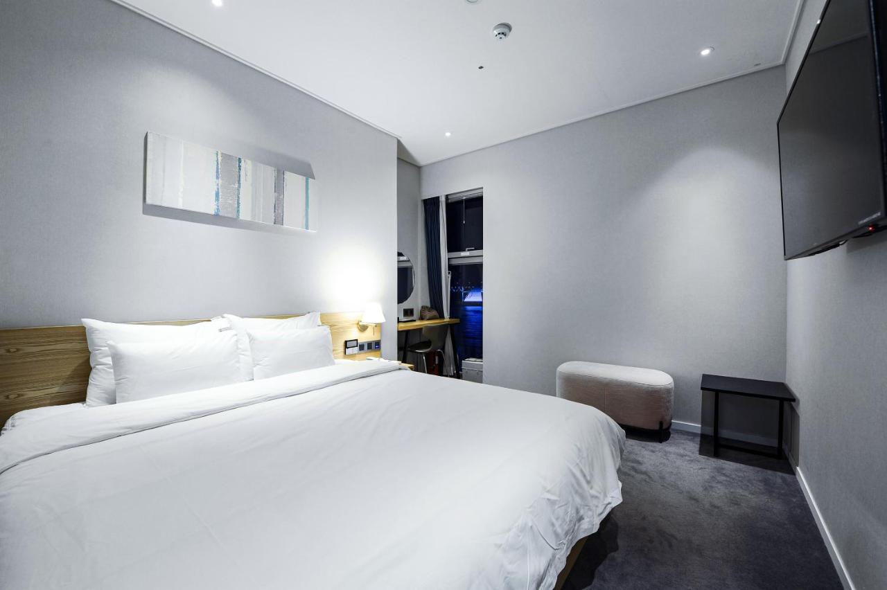 Ocean The Point Hotel Пусан Экстерьер фото
