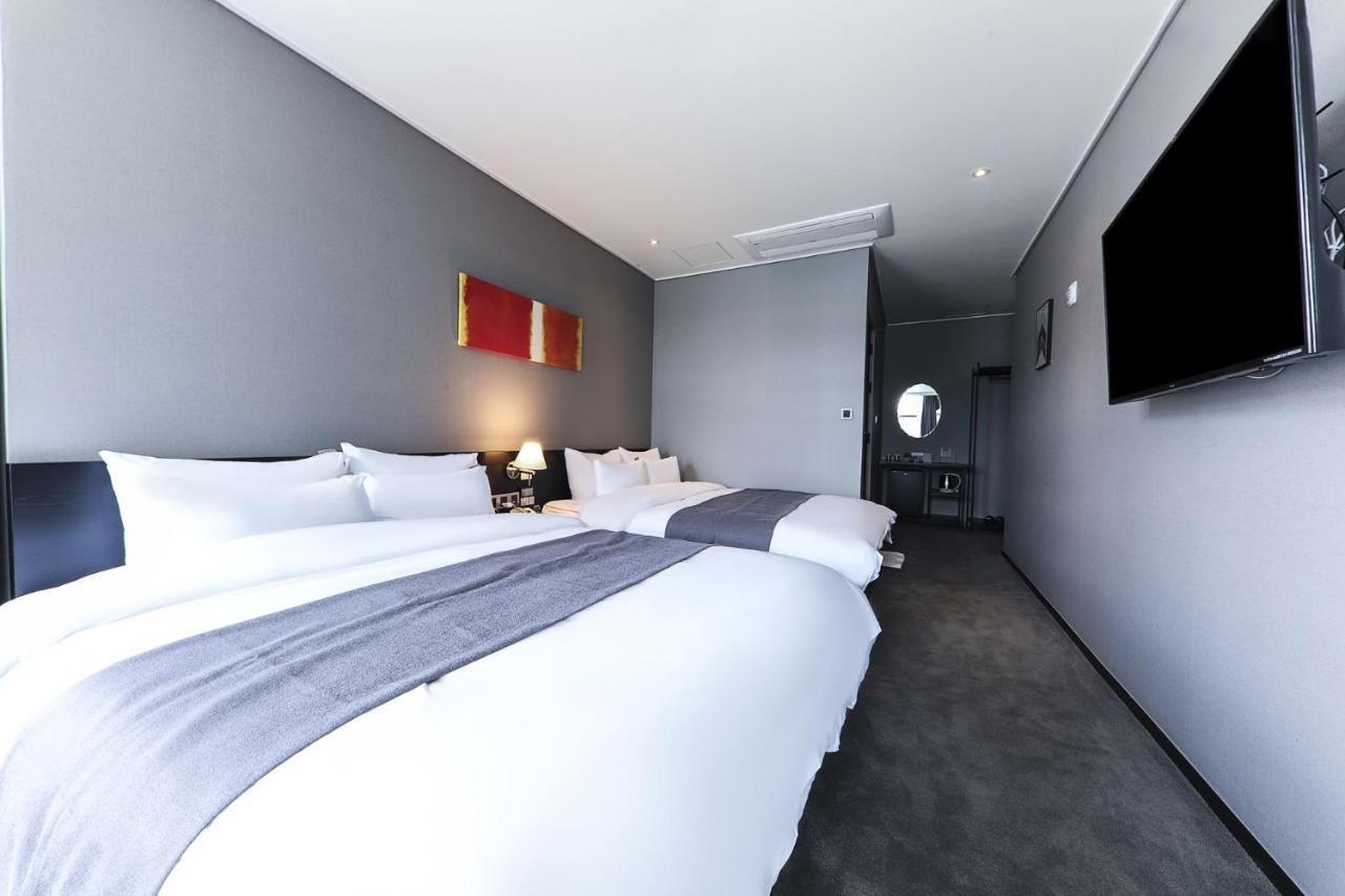 Ocean The Point Hotel Пусан Экстерьер фото