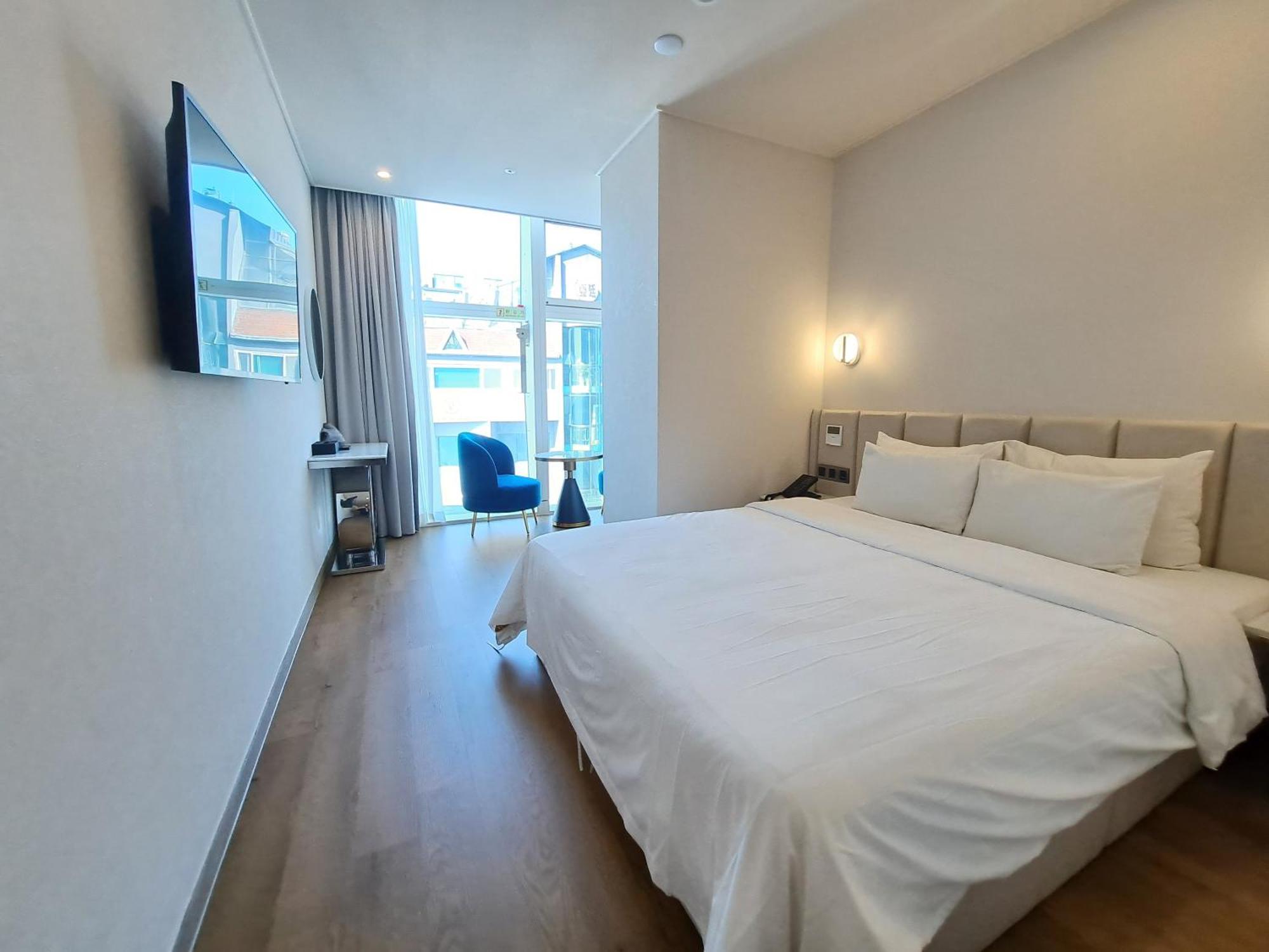 Ocean The Point Hotel Пусан Экстерьер фото