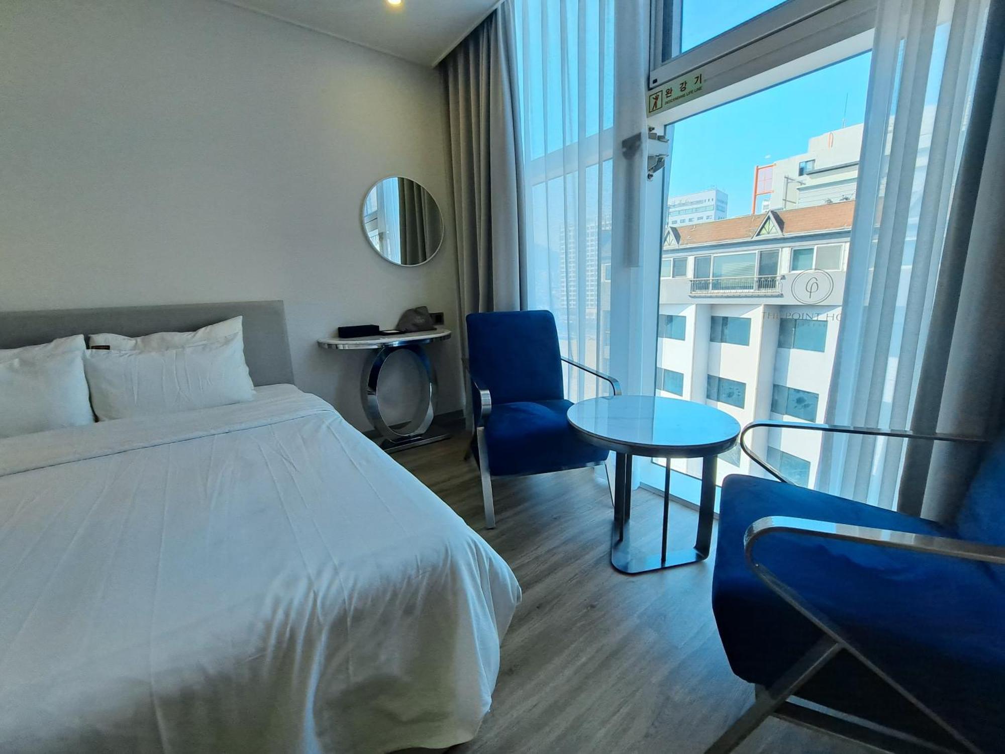 Ocean The Point Hotel Пусан Экстерьер фото